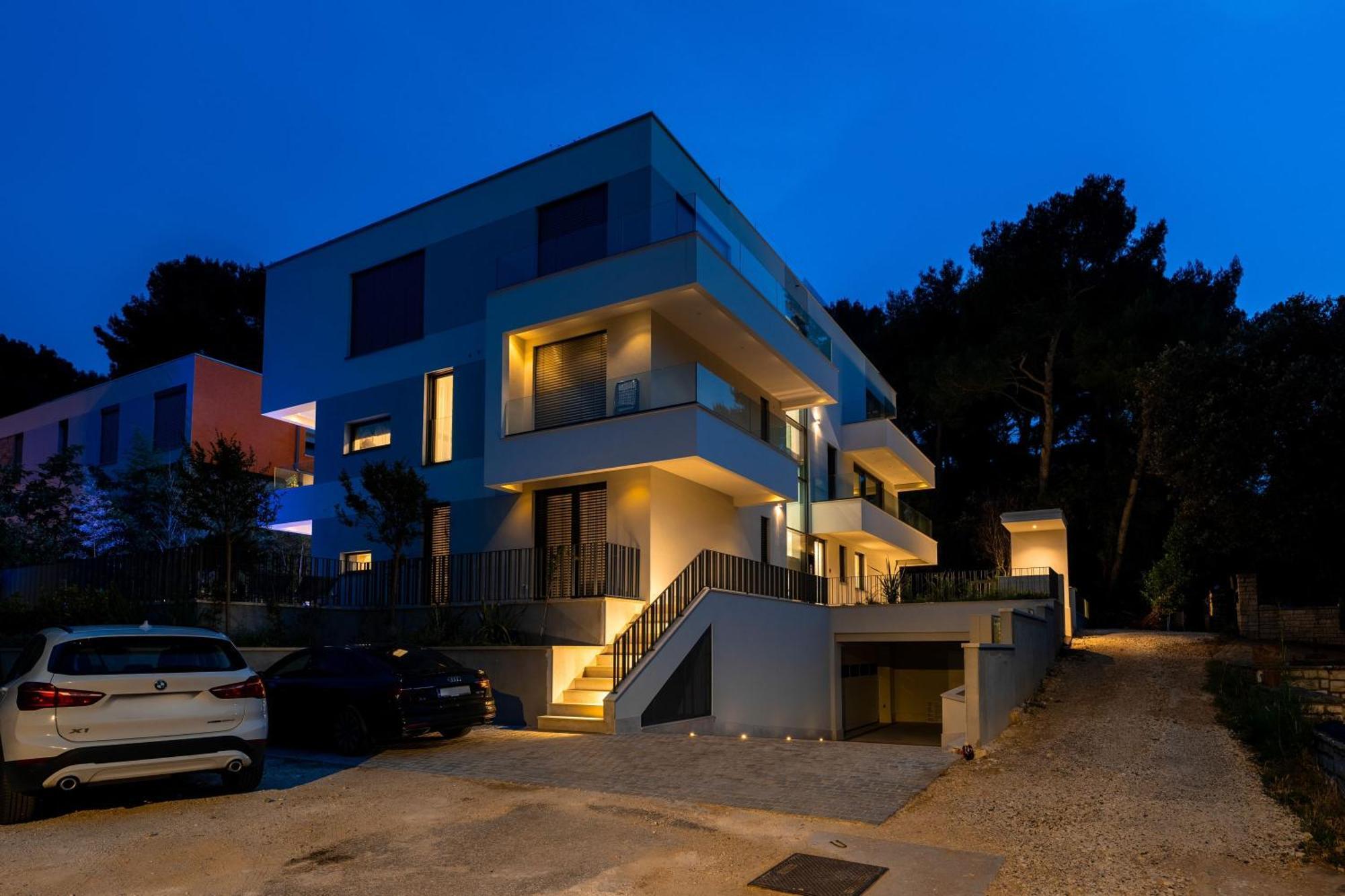 The Q Bliss - Your New 4-Star Hideaway With A Garage Rovinj Exterior foto